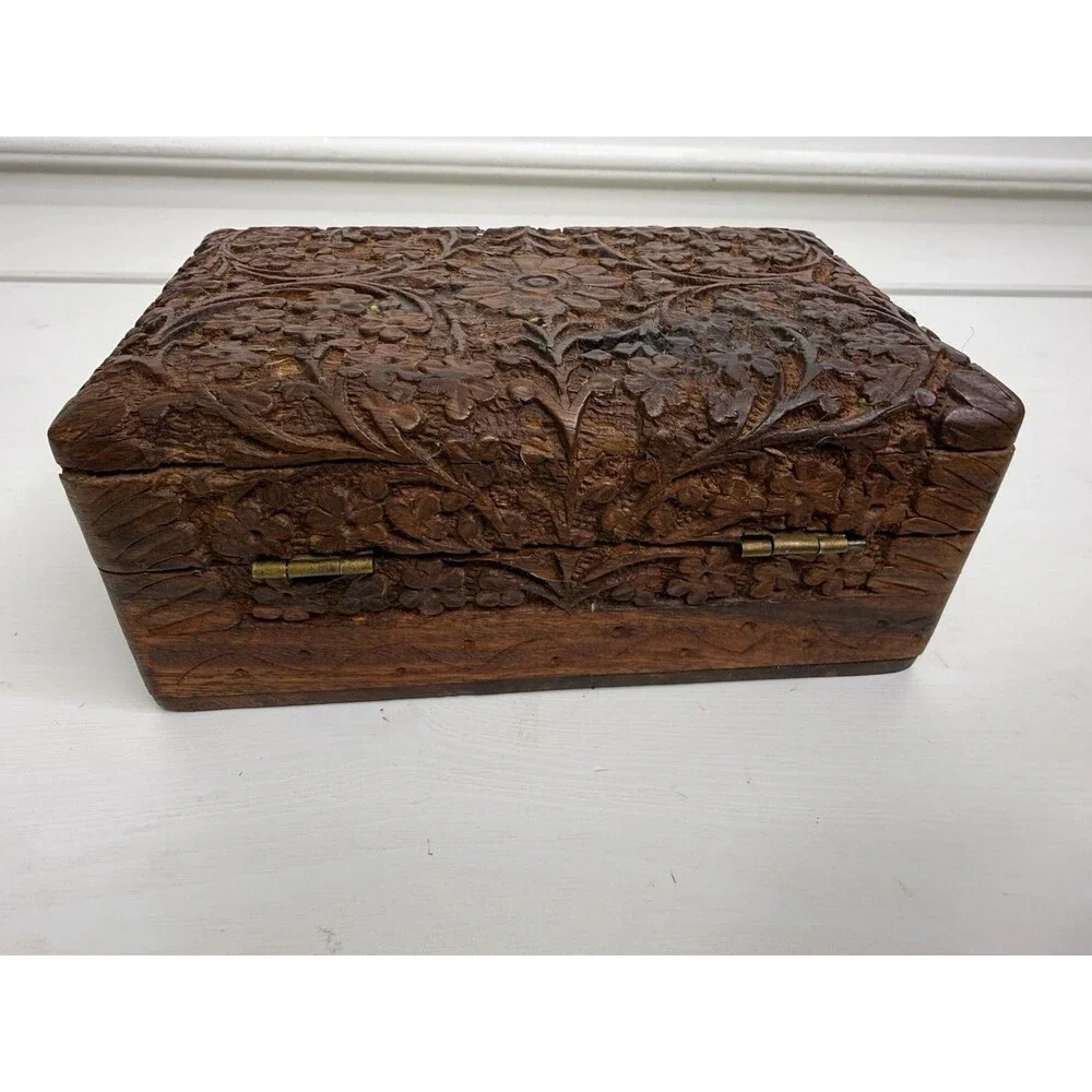 Vintage Hand Carved Wooden Jewelry Box Floral Relief Trinket Box Velvet Lined￼